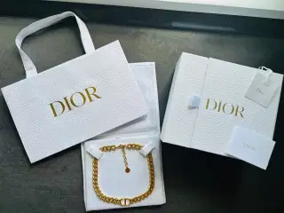Dior 30 Montaigne Choker