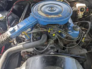 Ford 400 Motor og c6 Gearkasse