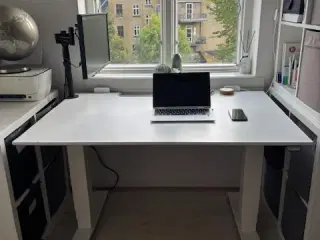 Hæve/sænke skrivebord