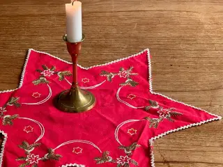 Lysedug, rød stjerne, Ø44 cm