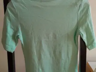 Betty Barcley T-shirt