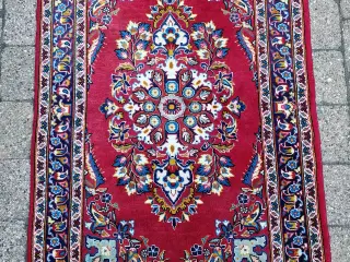 Flot vintage persisk Kashan tæppe. 