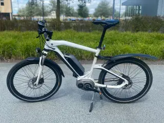 BMW Cruise E-Bike