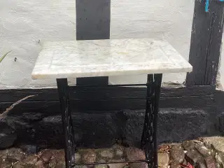 Symaskine bord med marmorplade