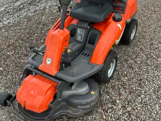 Husqvarna R214TC havetraktor