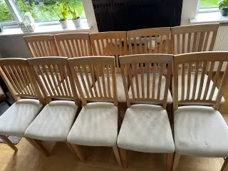 10 spisebordsstole i massiv eg sælges