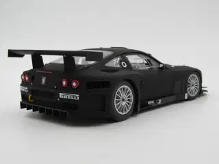 2005 Ferrari 575 GTC Evoluzione - 1:18 
