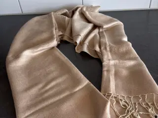 Stola/ tørklæde . Pashmina/ uld. 
