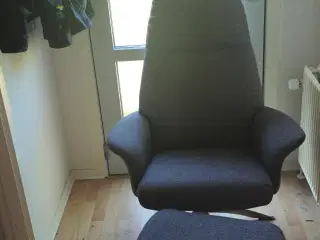 Lænestol med skammel. hjort knudsen Barsø Lænestol