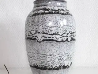 Vase i keramik fra Carstens Tönnieshof nr. 5046-20
