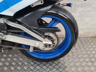 Suzuki RGV 250