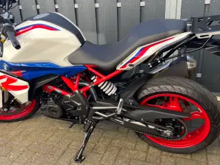 BMW g310r mc