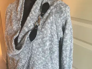 Helt ny smart bluse str. 40