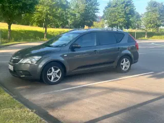 Kia Ceed 2010 med Partikel Filter 