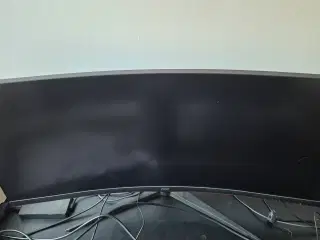 AOC 34" curved gaming skærm