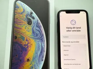 iPhone XS