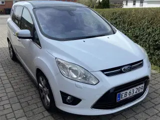 Ford Grand C_Max. TITANIUM, 7 Pers. 2012