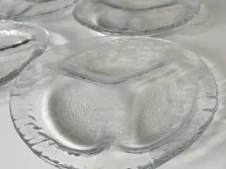 Svenske glas tallerkener 