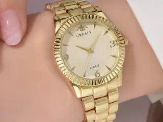 Elegant kvinde ur