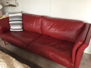 rød lædersofa 
