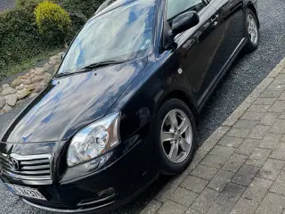 Toyota Avensis 2,0 