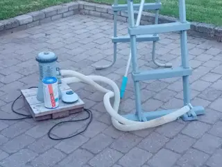 Pool ting og pleje 