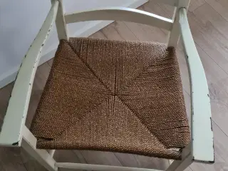 Armstole med flet sæde 