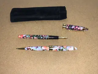 Et sæt med fyldepen og kuglepen 
