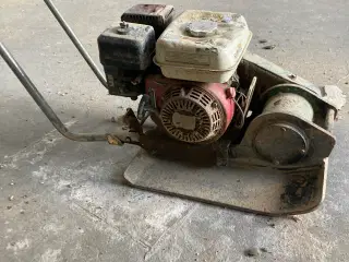 Pladevibrator