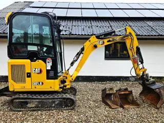 CAT 301.8 / årg. 2021 / 1200 timer / tiltman mv.