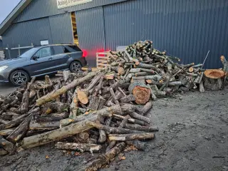 Blandet brænde ca. 8 m3