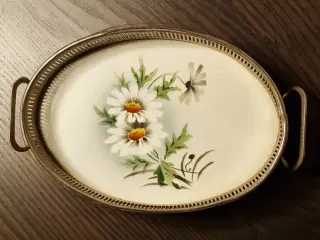 Antik serveringsbakke med motiv af blomster