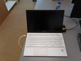 Bærbarcomputer HP Pavilion 15-CS3816NO