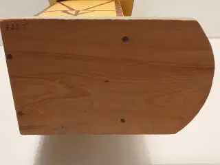 Fængselslegetøj. Pakhus med hejs. Nr 111 i kat.