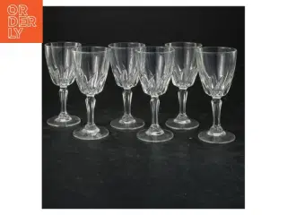 Sæt med seks vinglas (str. 11x4,5 cm)