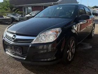 Opel Astra 1.6