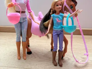 Barbie, Stacie og hest