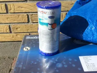 Ny Bestway pool 2625 L. Med ekstra nyt filter