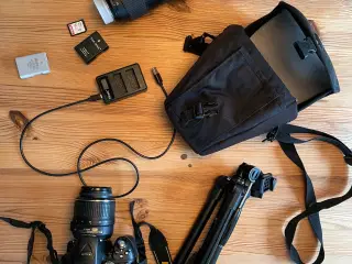 Nikon D5300 med tilbehørspakke, alt i top stand.