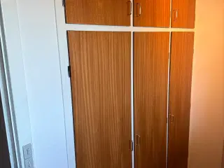 Teak låger 