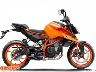KTM 390 Duke