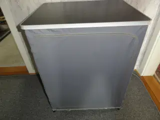 Camping skab