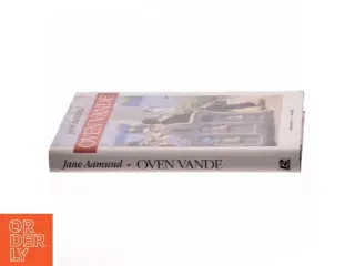 Bog: &#39;Oven Vande&#39; af Jane Aamund