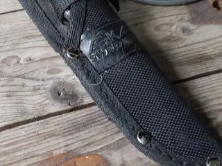 EKA Swingblade