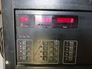 auto tester