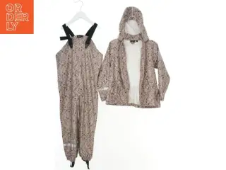 Regntøj til børn fra Name It (str. 110)