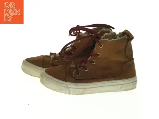 Brune højtop sneakers med foer fra Zara (str. 28., 29)