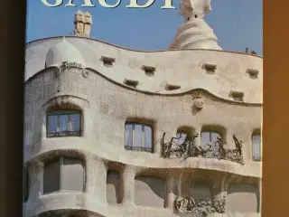 essential gaudi, by john gill, emne: arkitektur