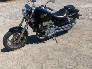 Honda VF750 C Motorcykel fra 1993