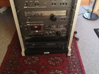 akai 2250 stereo rack